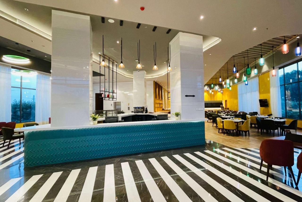 Ramada Encore By Wyndham Amritsar Airport Exteriér fotografie