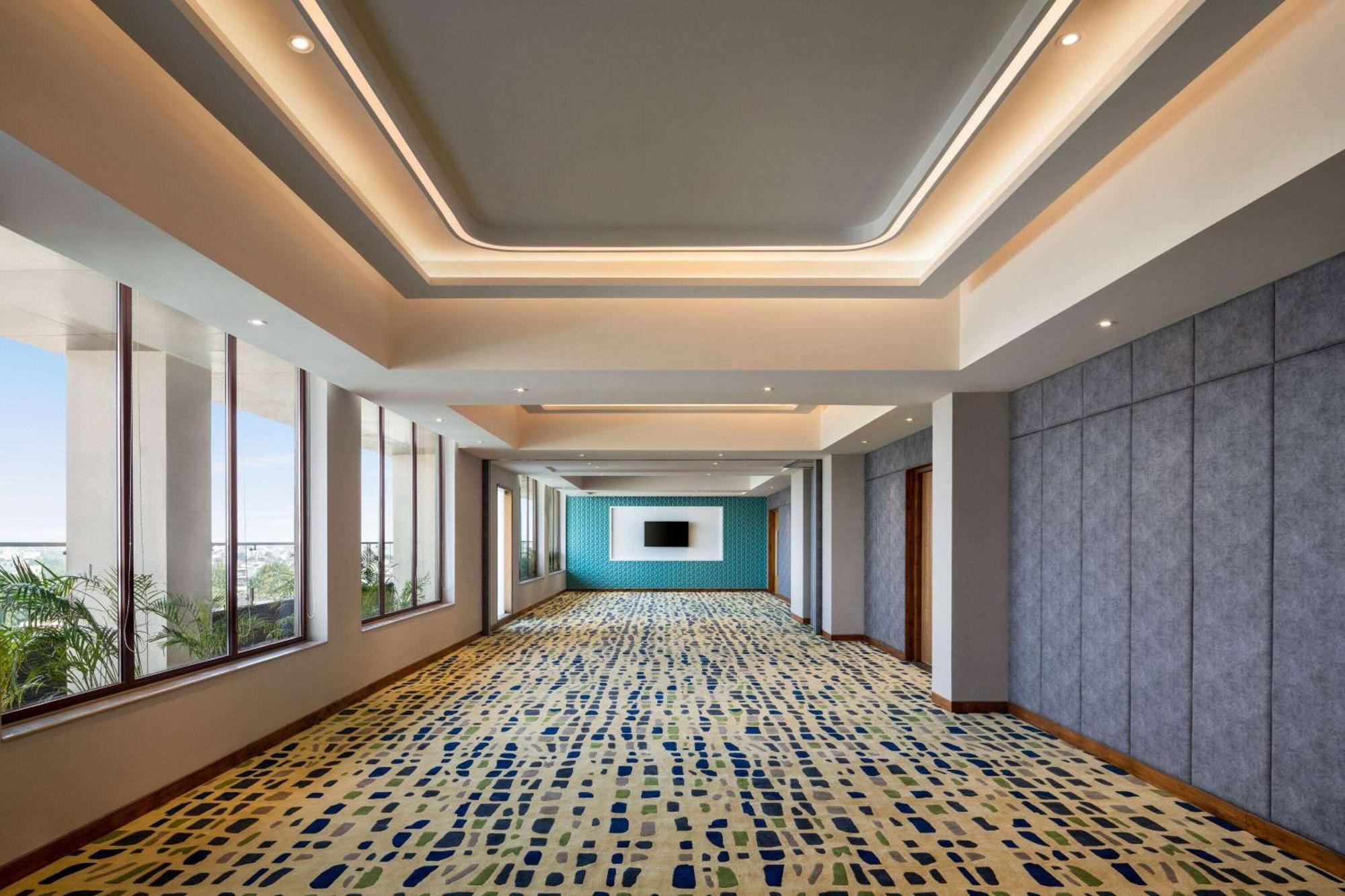 Ramada Encore By Wyndham Amritsar Airport Exteriér fotografie